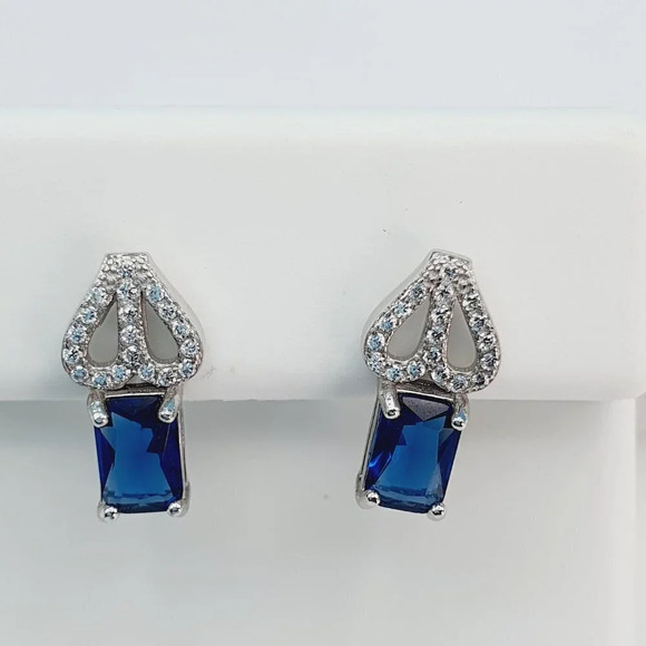 "925 Sterling Silver Cubic Zirconia Earrings, U19254817 - Picture 5 of 11